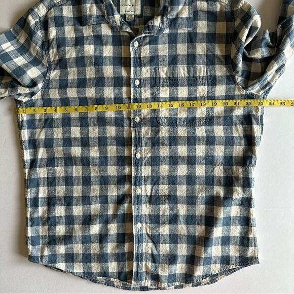 American Eagle Buffalo Plaid Button Down Shirt Cotton Blue Cream Men's L Preppy - Picture 11 of 12